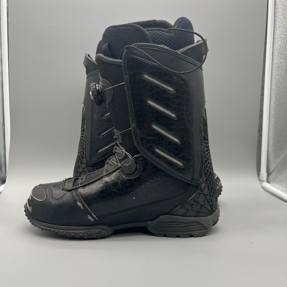 DC Core Allegiance Snowboarding Boots Size 9.5 Mens main image 4